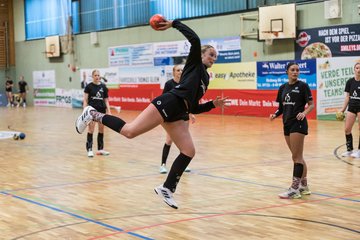 Bild 210 - wBJ SV Henstedt Ulzburg - HSG Holstein Kiel/Kronshagen : Ergebnis: 30:28